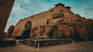 Luxor Temple Statues of Ramesses II – Luxor Egypt